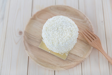 white choc cake