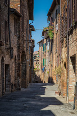 Fototapeta na wymiar small villages in Tuscany - Italy