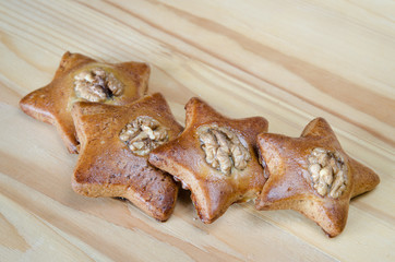 gingerbread stars with nut