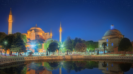Fototapeta na wymiar Hagia Sophia early at the night in Istanbul