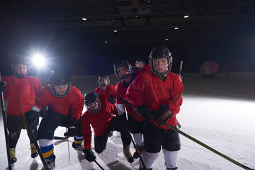 Fototapeta na wymiar happy children gropu hockey team sport players