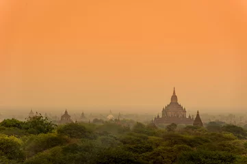 Fotobehang The Temples of Bagan, Mandalay, Myanmar © fototrips