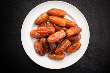 Dried date palm