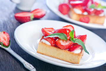cake with strawberry