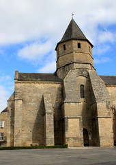 Fototapeta na wymiar Eglise de Saint-Robert.(Corrèze)
