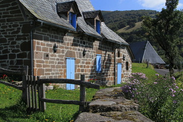 hameau de Niervèze, Cantal