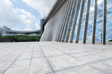 Fototapeta premium glass landmark located at central square