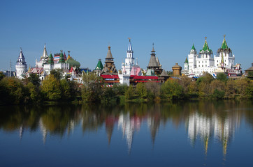 Fototapeta na wymiar MOSCOW, RUSSIA - September 23, 2015: The Kremlin in Izmaylovo