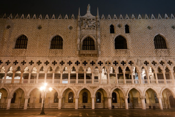 Fototapeta premium San Marco square and Doge Palace at night. Venice, Italy