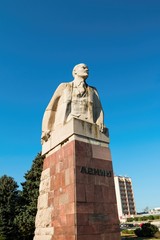 Fototapeta premium The statue of Lenin, established in Lenina avenue in Azov.