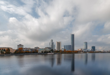 Fototapeta na wymiar Ekaterinburg embankment fall day cloud