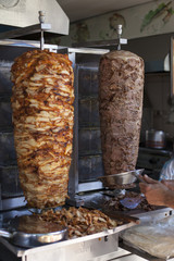 Kebab de pollo y kebab de cordero