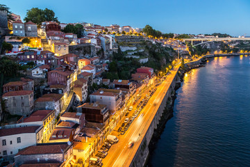 Naklejka premium Porto in Portugal at night