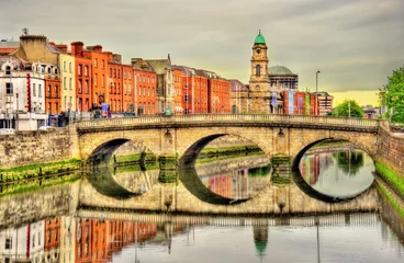 Naadloos Fotobehang Airtex Europese plekken View of Mellows Bridge in Dublin - Ireland