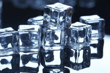 wet ice cubes