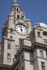 Fototapeta na wymiar Royal Liver Building; Pier Head; Liverpool