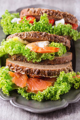 Sandwich with seafood