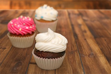 Cupcakes.