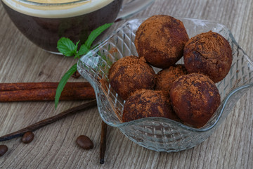Coffee with chocolate balls