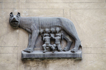wolf symbol of Rome, italy