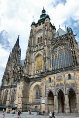 Fototapeta na wymiar The St. Vitus Cathedral in Prague