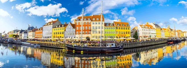 Zelfklevend Fotobehang Nyhavn in Kopenhagen, Denemarken © Alexi Tauzin