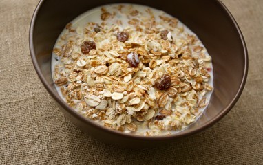 muesli with milk