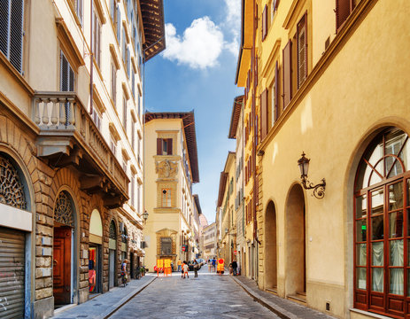 Fototapeta The Via dei Banchi street at historic center of Florence, Italy