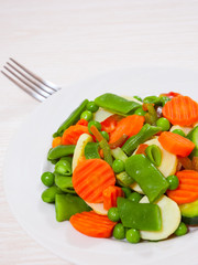 Mixed vegetables on a plate