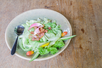 Lettuce stir fish sauce