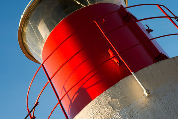 Detailansicht Leuchtturm in rot/weiß