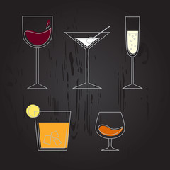 Set of dufferent drinks: wine, martini, champagne, whiskey, cogn - 92523089