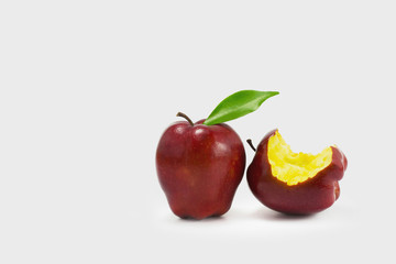 Red apple (shiny surface)