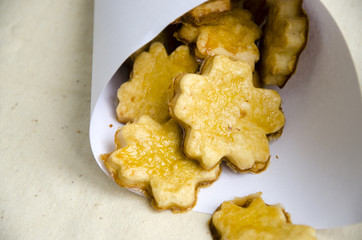 Honey biscuits