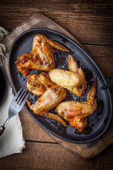 Fried chicken wings.