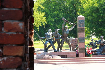 Памятник Советским пограничникам в Брестской крепости - obrazy, fototapety, plakaty