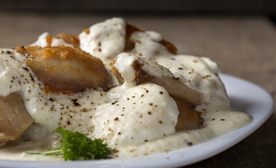 Chicken with sour cream
