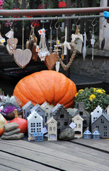 Fototapeta na wymiar Halloween decorations with pumpkin