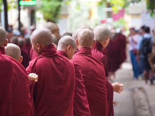 Monks queueing up for the breakfast at the mandalay monastery