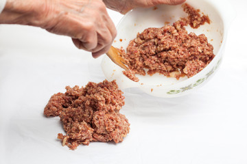 Mezcla de carne y pan para rollo de carne