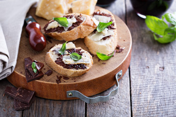 Chocolate and parmesan crostini