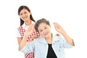 笑顔の二人の女性