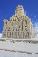 Dakar Boliva statue
