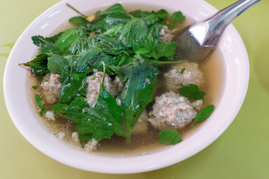 Thai style soup with minced pork ball