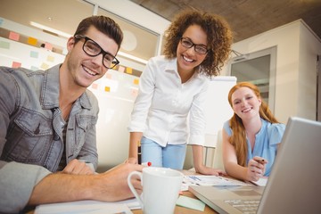 Obraz premium Portrait of business people during meeting