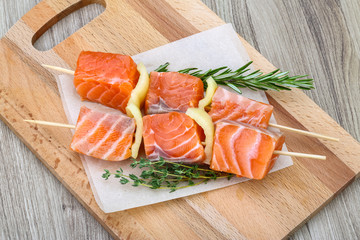Salmon skewer