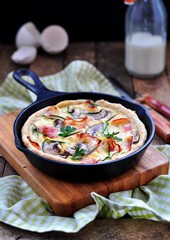 quiches with bacon, zucchini and mushrooms