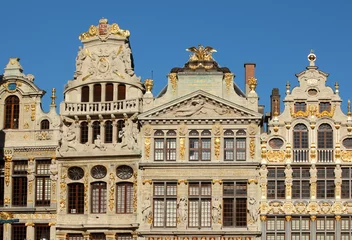 Fototapeten Bruxelles, Grand-Place, Façades avec décorations dorées © Regormark
