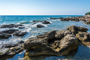 Fototapeta na wymiar sunny day on the Adriatic coast