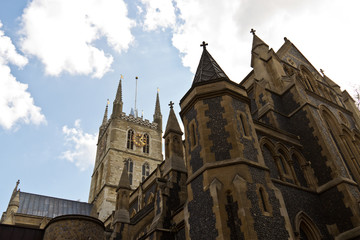 Fototapeta na wymiar Large historic christian church in London, England